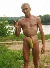 001_funny bikinis, pathetic dressing, beach wear, funny beach wear.jpg