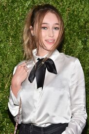 alycia-debnam-carey-at-chanel-fine-jewelry-dinner-at-bergdorf-goodman-in-new-york-09-06-2016_27.jpg