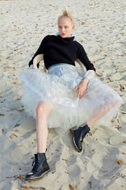 Madame_Figaro_August_26_-_03.jpg