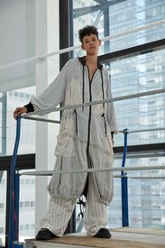 19-dkny-resort-17.jpg