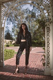 04-kendall-kylie-spring-2017.jpg