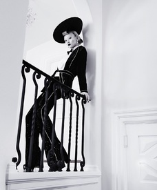 Marie Claire October 2016 - 01.jpg