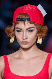 moschino-clpa-rs17-0358.jpg