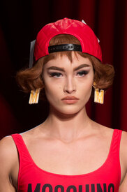 moschino-clp-rs17-2990.jpg