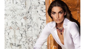 lily_aldridge_credit_mario_testino_jpg_9296_north_1160x_white.jpg