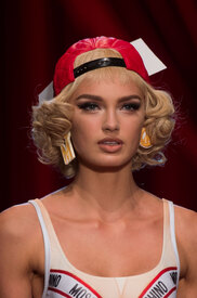 moschino-clp-rs17-2951.jpg