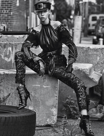 15-Another-Magazine-Fall-Winter-2016-Lorena-Maraschi-by-Craig-McDean-in-Rodarte.jpg