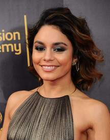 Vanessa_Hudgens_011_1.jpg