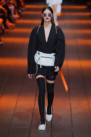 dkny-rs17-2499.jpg