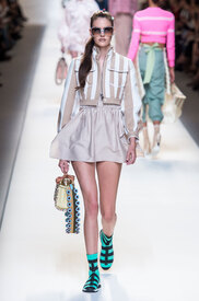 fendi-rs17-1014.jpg