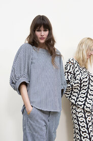 chloe-bks-m-rs17-1717.jpg