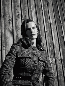 Numero-177-October-2016-Amanda-Murphy-by-Nathaniel-Goldberg-02.jpg