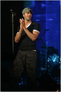 post-13213-1223736631_thumb.jpg