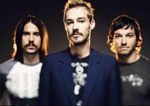 silverchair_across_the_great_divide1.jpg