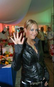 post-16455-0-1446017969-67916_thumb.jpg