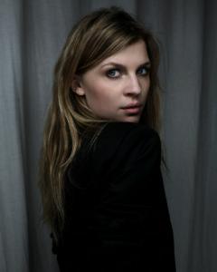 06904__Clemence_Poesy_Rudy_Waks_Photoshoo_524_122_544lo.jpg