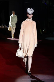High_Quality_Marc_Jacobs_Fall-Winter_2008_2009_Runway_Pictures_2252_jpg.jpg
