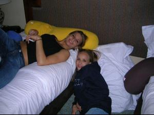 alicia_sacramone_on_the_bed_xFowhV2.jpg