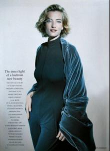 08819vogueaug89findesiehj6.jpg