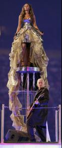 87674_Celebutopia_Leona_Lewis_performs_during_the_Closing_Ceremony_for_the_Beijing_2008_Olympic_Games_34_122_423lo.JPG