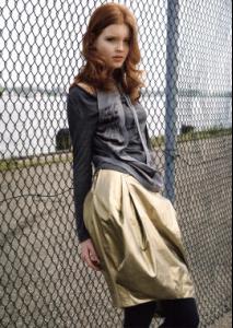 anna00057scrcp1.jpg