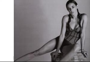 Demi_Moore___Pop_7_Autumn_Winter_2003_7.JPG