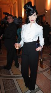 26842_Celebutopia_Dita_Von_Teese_Patrick_Dermachelier3s_exhibition_Party_in_Paris_02_122_124lo.jpg