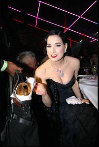 45657_Celebutopia_Dita_von_Teese_Sonya_Rikiel_party_04_122_365lo.jpg