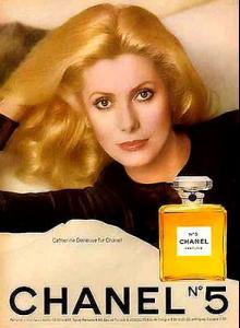 chanel_deneauve_gallery__293x400.jpg