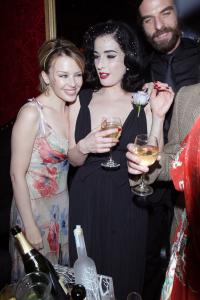 08566_Celebutopia_Kylie_Minogue_and_Dita_Von_Teese_Fendi_O_party_in_Paris_10_122_825lo.jpg