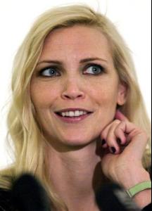nadja___shareapic9999990.jpg