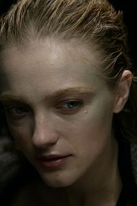 vlada_Anne_Valerie_Hash_SS09_bs4.jpg