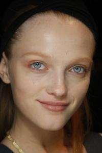 vlada_marc_by_marc_jacobs_ss_09_bs.JPG
