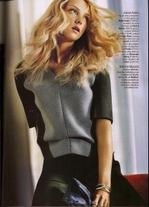 heather_Vogue_ESP_November_2008_tfs__clo6.jpg