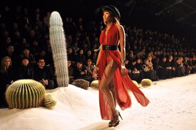 Celebutopia-Naomi_Campbell-Jean_Paul_Gaultier_for_Hermes_Spring-Summer_2009_Ready-to-Wear_collection_show-01.jpg