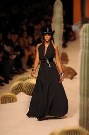Celebutopia-Naomi_Campbell-Jean_Paul_Gaultier_for_Hermes_Spring-Summer_2009_Ready-to-Wear_collection_show-09.jpg