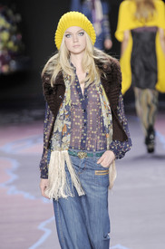six_fw08_026_Celebrity_City_FS.jpeg