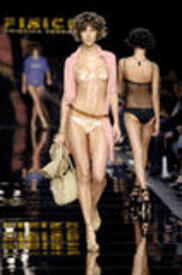 th_Fisico_Milan-SS07-Fashion_Show-042-of-237.jpg