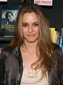 Celebutopia-Alicia_Silverstone-Book_signing_of_her_new_book_in_Hollywood-06.jpg