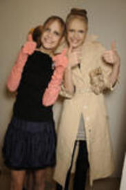 th_01nina-ricci_6_00660h-2009_10_02_01_06_06_178126_hq.jpg