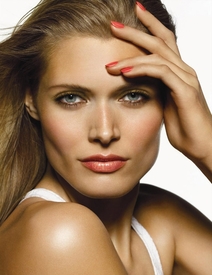 chanel-summer-2009-beauty-look.jpg