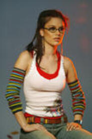 th_Rachel_Bilson_Bongo_Shoot_11.jpg
