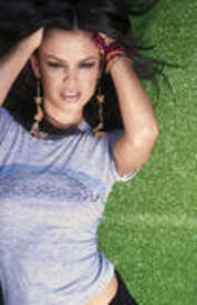 th_Rachel_Bilson_by_Russell_Baer_3.jpg
