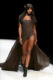 Chapurin_Fashion_Show_in_Paris_06.jpg