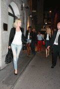 th_c6cde651365949.gif