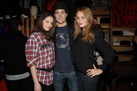 Lonneke_Engel_Pierce_Taylor_Mallory_June.jpg