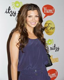 AliLandry_hunger_relief_event_05.jpg