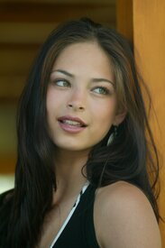 Kristin_Kreuk_-_Stone_Patio_Photoshoot_01.jpg