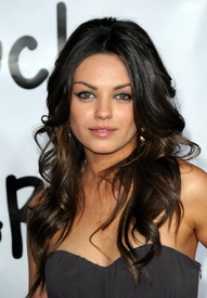 Mila_Kunis_004.jpg