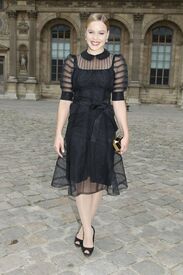 CU-Abbie Cornish attends the Louis Vuitton Ready to Wear SpringSummer 2012 show-01.jpg